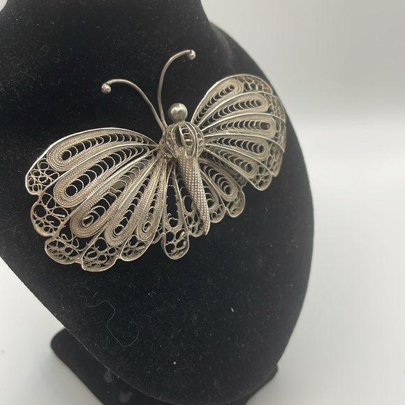 Vintage handmade sterling silver filigree butterfly brooch, very large p… - Picture 3 of 13